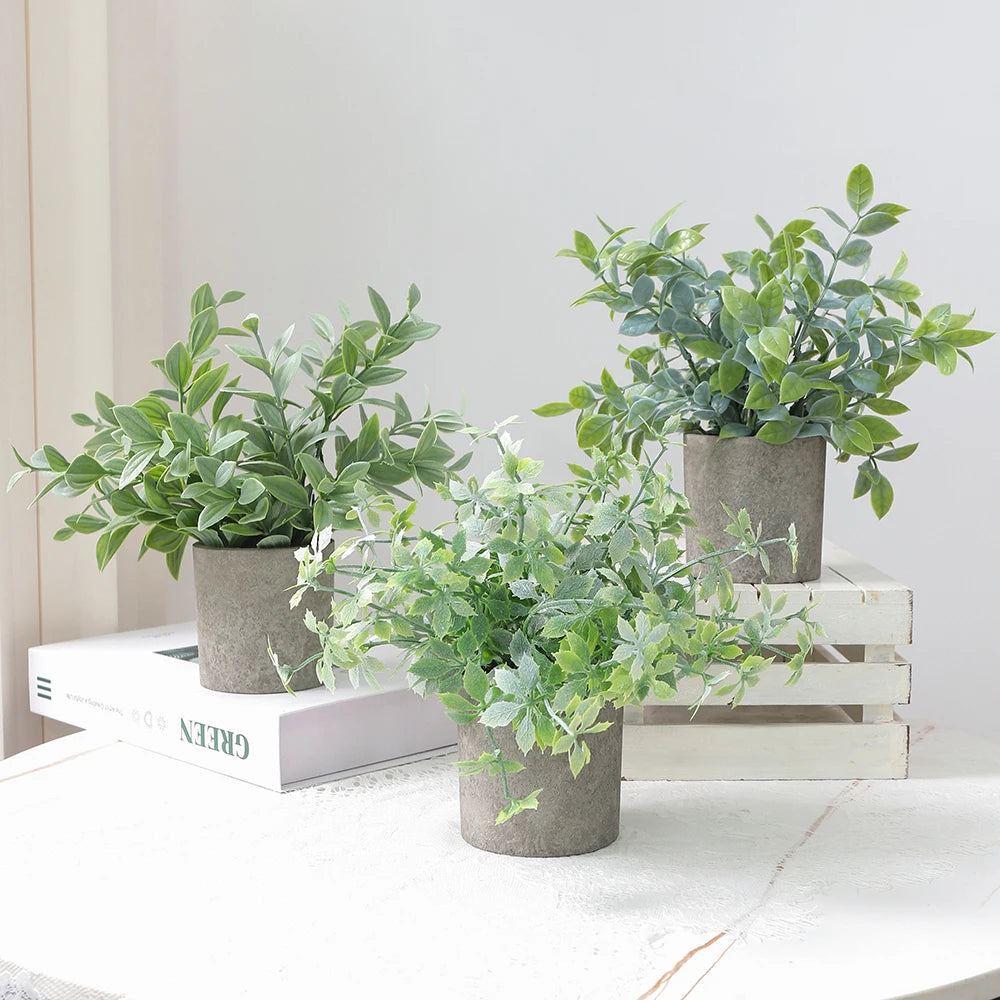 1/2PCS Artificial Plants Potted Eucalyptus Plant Small Fake Flower Bonsai With Pot Plant Desktop Office Home Restaurant Decor